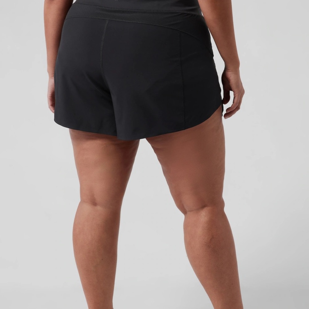 Athleta 3.5 inch shorts - Picture 6 of 8